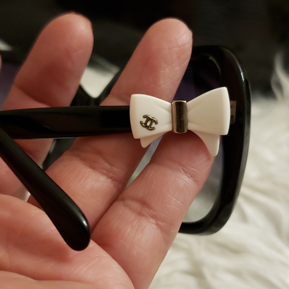 Chanel Sunglass white Cc Logo